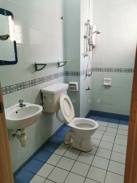 Rumah Teres 2 Tingkat untuk Dijual di Bandar Kinrara Seksyen 5 (Bandar Kinrara) - Justin Ng - Bathroom - PropertyGuru.com.my