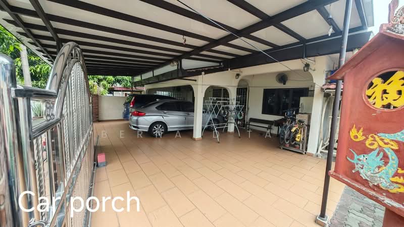 2-storey Terraced House for Sale in Taman Alam Megah (Shah Alam) - Bernard Tay - Exterior - PropertyGuru.com.my