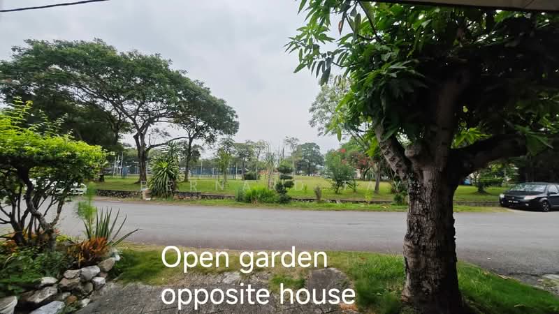 2-storey Terraced House for Sale in Taman Alam Megah (Shah Alam) - Bernard Tay - Garden - PropertyGuru.com.my