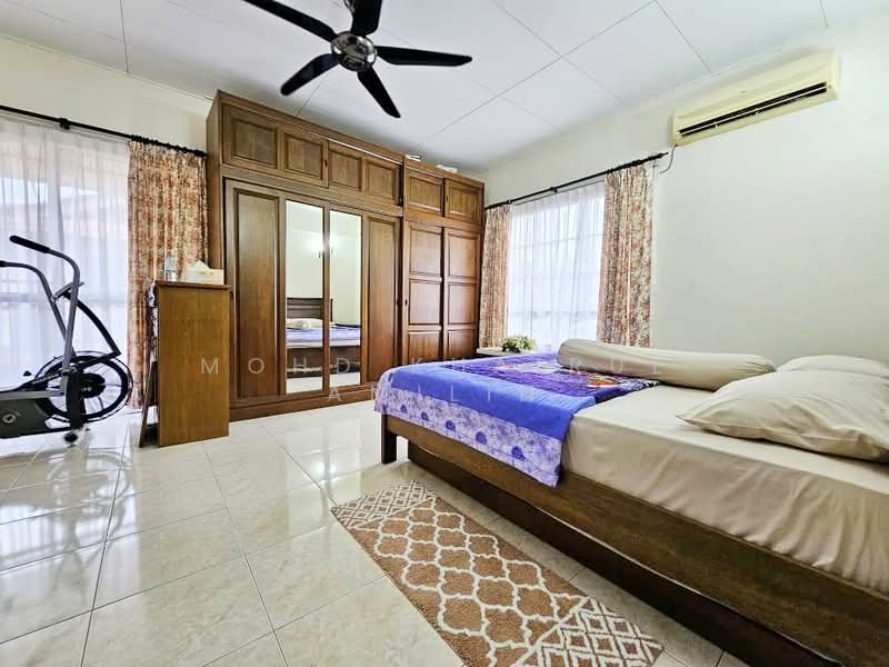 Semi-Detached House for Sale in Taman Setia 2 (Balakong) - Mohd Khairul Amilin - PropertyGuru.com.my