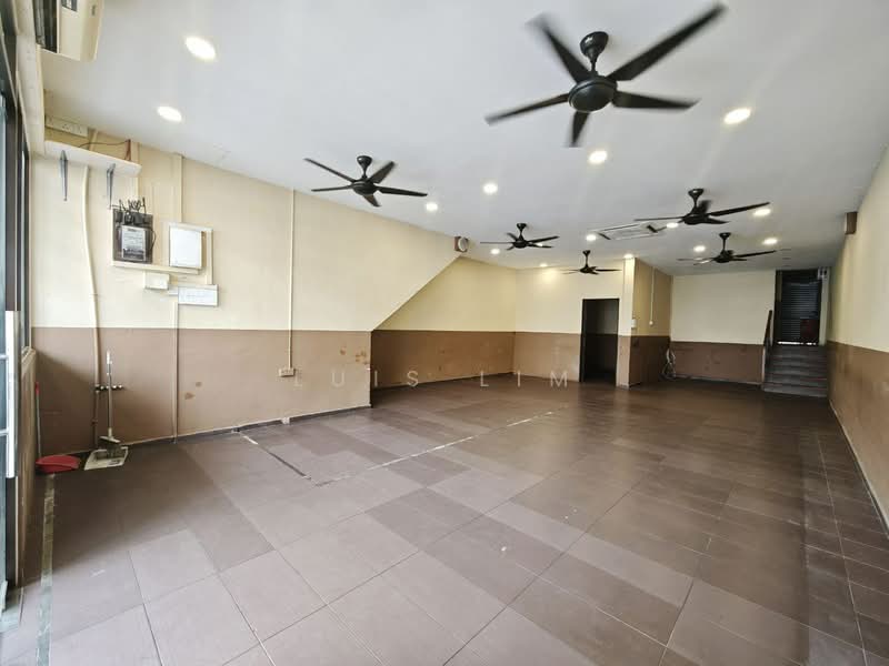Shop for Rent in Taman Pelangi (Johor Bahru) - Luis Lim - Interior - PropertyGuru.com.my