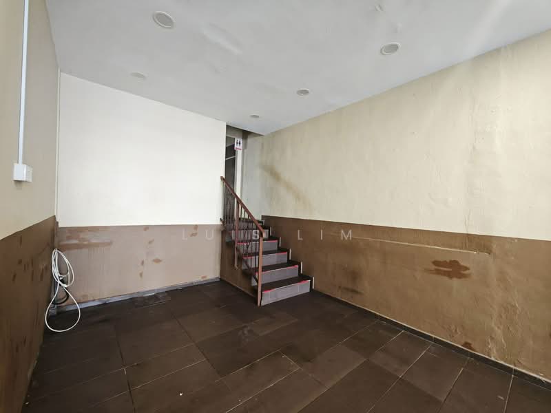 Shop for Rent in Taman Pelangi (Johor Bahru) - Luis Lim - Interior - PropertyGuru.com.my