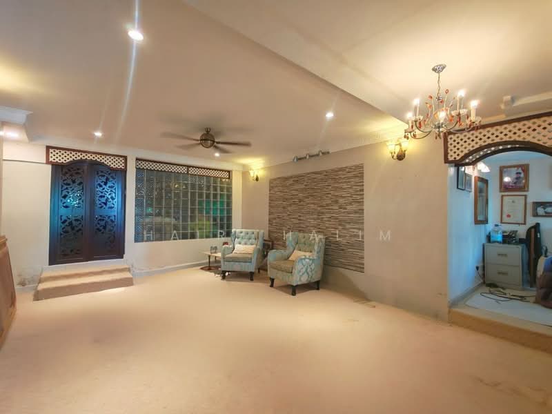 3-storey Terraced House for Sale in Taman Setiawangsa (Setiawangsa) - Hairi Halim - Living Room - PropertyGuru.com.my