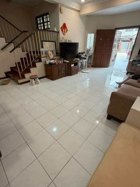 2-storey Terraced House for Sale in Taman Daya (Johor Bahru) - Kelvin Koay - PropertyGuru.com.my