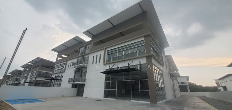 Kilang untuk Dijual di Saujana Rawang (Rawang) - Johnny Tan - Exterior - PropertyGuru.com.my