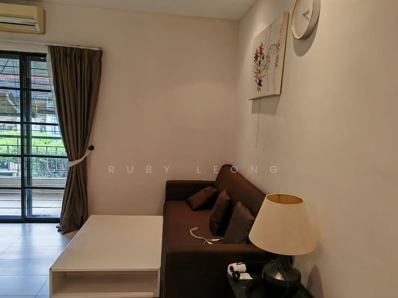 Townhouse for Rent in Petaling Jaya (Selangor) - Ruby Leong - Living Room - PropertyGuru.com.my