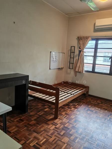 Townhouse for Rent in Petaling Jaya (Selangor) - Ruby Leong - Bedroom - PropertyGuru.com.my