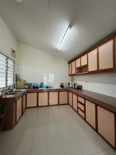 Semi-Detached House for Rent in Melaka City (Melaka) - Abby Ho - Kitchen - PropertyGuru.com.my