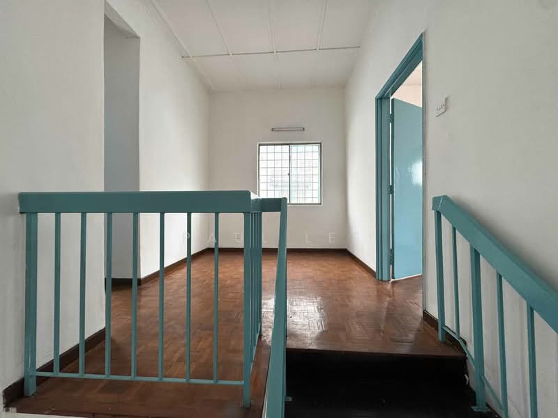 2-storey Terraced House for Sale in BANDAR PUCHONG JAYA (Puchong) - Paul Lee - Interior - PropertyGuru.com.my