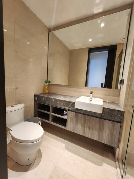 Servis Apartment untuk Disewa di Marriott Residence @ Gurney - Ruth Ong - Bathroom - PropertyGuru.com.my