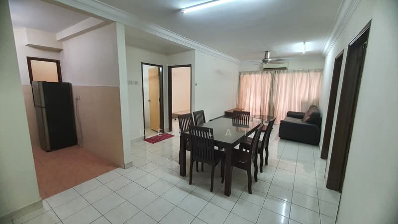 Condominium for Sale at Palm Spring @ Damansara - Ken Lai - Kitchen - PropertyGuru.com.my