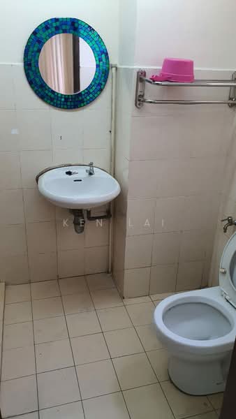 Condominium for Sale at Palm Spring @ Damansara - Ken Lai - Bathroom - PropertyGuru.com.my