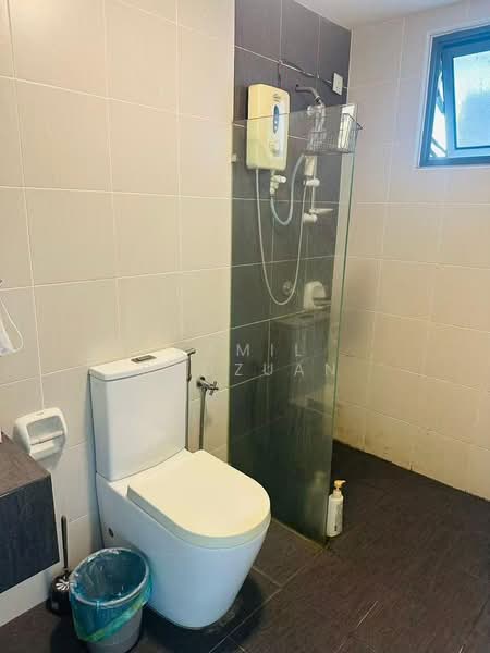 Servis Apartment untuk Disewa di Evo Soho Suite - Kamil Radzuan - Bathroom - PropertyGuru.com.my