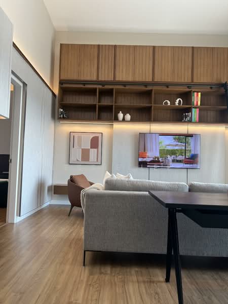 3-storey Terraced House for Sale in Seksyen U15 (Shah Alam) - Jessie Lee - Living Room - PropertyGuru.com.my