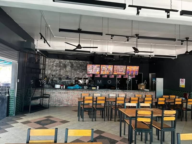 Kedai untuk Disewa di Seksyen 13 (Shah Alam) - Syakila Mokhtar - Interior - PropertyGuru.com.my