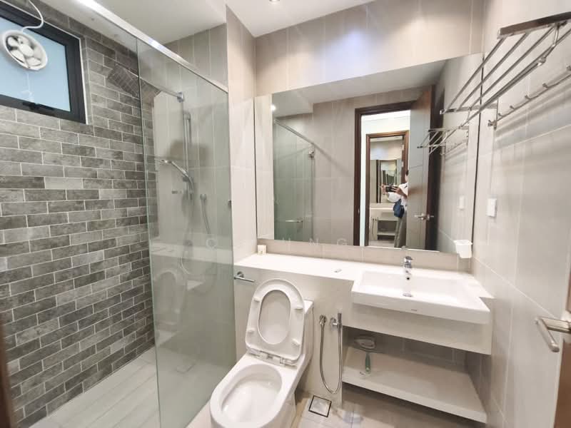 Kondominium untuk Disewa di Queens Residences Q1 @ Queens Waterfront - CS Ung - Bathroom - PropertyGuru.com.my