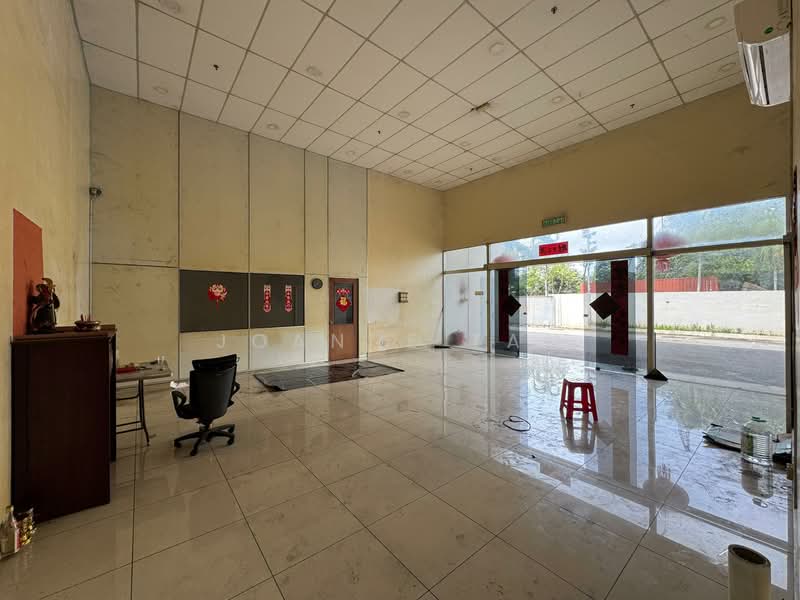 Detached Factory for Rent in Sungai Kapar Indah Industrial Park (Kapar) - Joanne Tan - Entrance - PropertyGuru.com.my