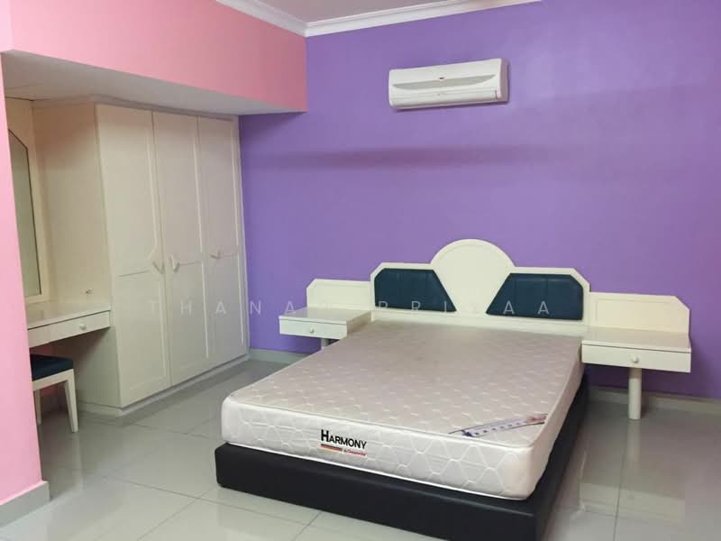 Condominium for Rent at Palmville Resort Condominium - Thanap Priyaa - Bedroom - PropertyGuru.com.my