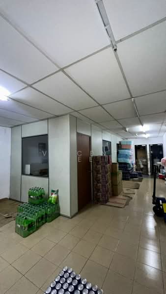 Kedai untuk Disewa di Jalan Klang Lama (Old Klang Road) (Kuala Lumpur) - Vincent Lee - Interior - PropertyGuru.com.my
