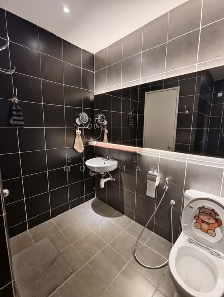 Servis Apartment untuk Disewa di The Zizz @ Damansara North - Syakila Mokhtar - Bathroom - PropertyGuru.com.my