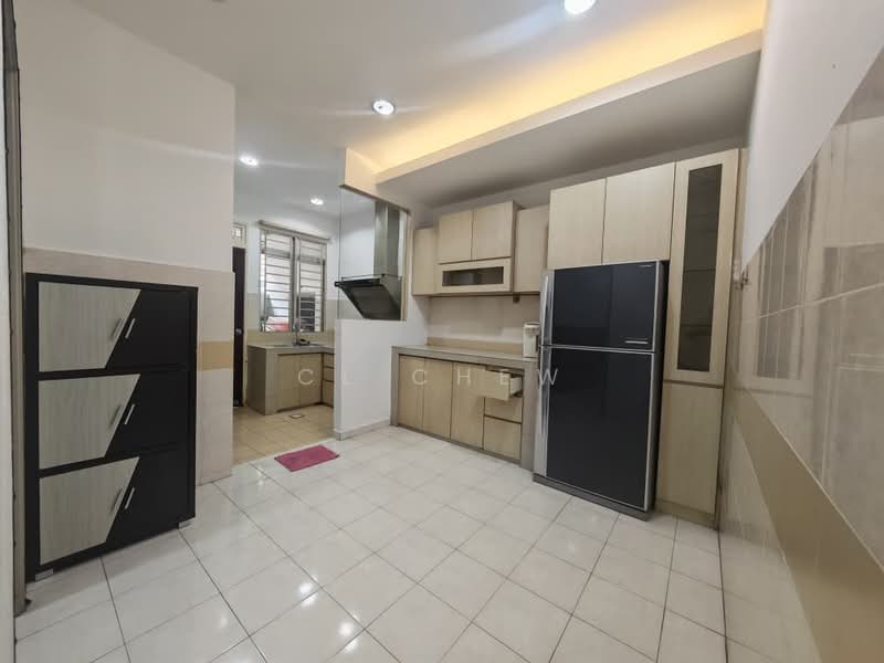 2-storey Terraced House for Rent in Bandar Parklands (Klang) - CL Chew - Kitchen - PropertyGuru.com.my
