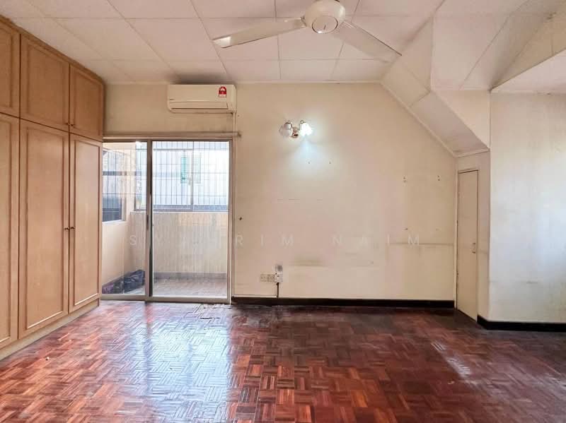 Rumah Teres 2 Tingkat untuk Dijual di Setiawangsa (Kuala Lumpur) - Syahrim Naim - Balcony - PropertyGuru.com.my