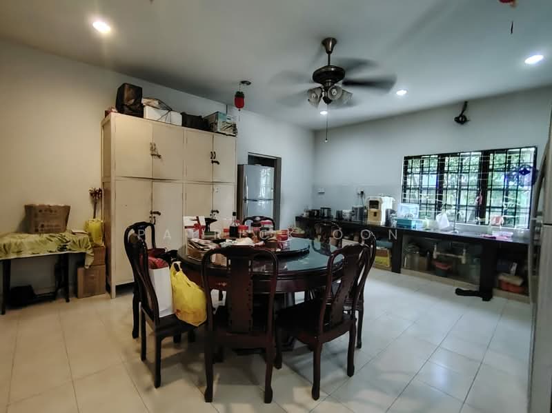 Bungalow for Sale in Kampung Kuala Ampang (Ulu Kelang) - Patrick Oon - Dining Room - PropertyGuru.com.my