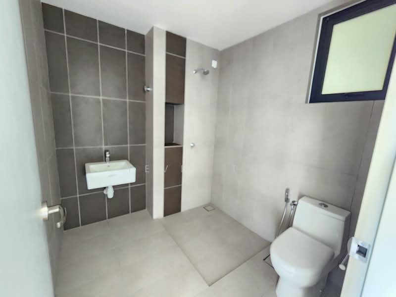 Apartment for Sale at Mutiara Hilltop - Steven Tan - Bathroom - PropertyGuru.com.my