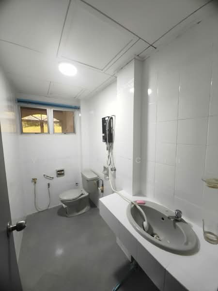 Kondominium untuk Disewa di Allamanda - Vincent Chin - Bathroom - PropertyGuru.com.my