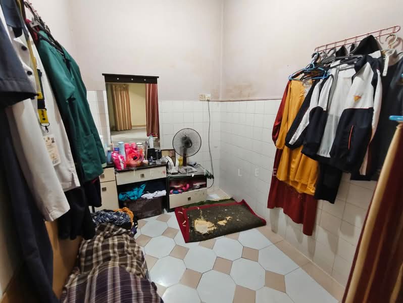 2-storey Terraced House for Sale in Taman Bukit Rawang Jaya (Rawang) - Steven Lee - Interior - PropertyGuru.com.my