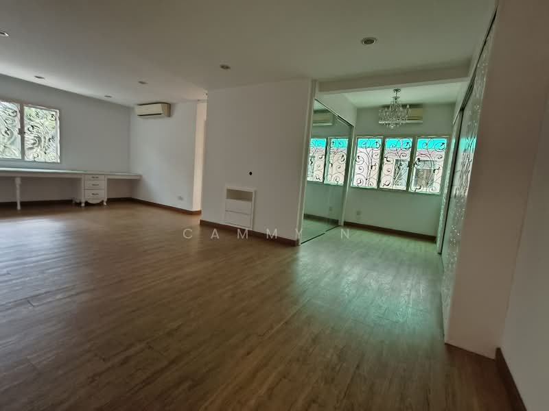 3-storey Terraced House for Sale in Taman Tasik Indah Mewah (Batu) - Cammy N - PropertyGuru.com.my