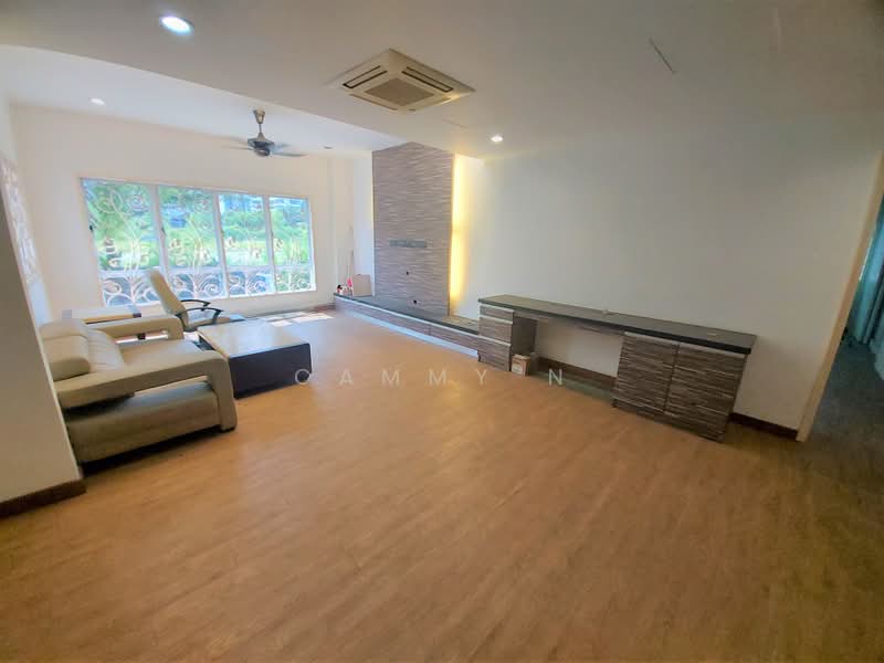 Rumah Teres 3-Tingkat untuk Dijual di Taman Tasik Indah Mewah (Batu) - Cammy N - Living Room - PropertyGuru.com.my