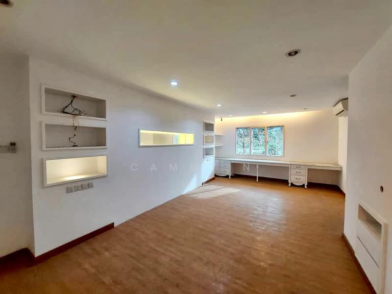 Rumah Teres 3-Tingkat untuk Dijual di Taman Tasik Indah Mewah (Batu) - Cammy N - Study - PropertyGuru.com.my