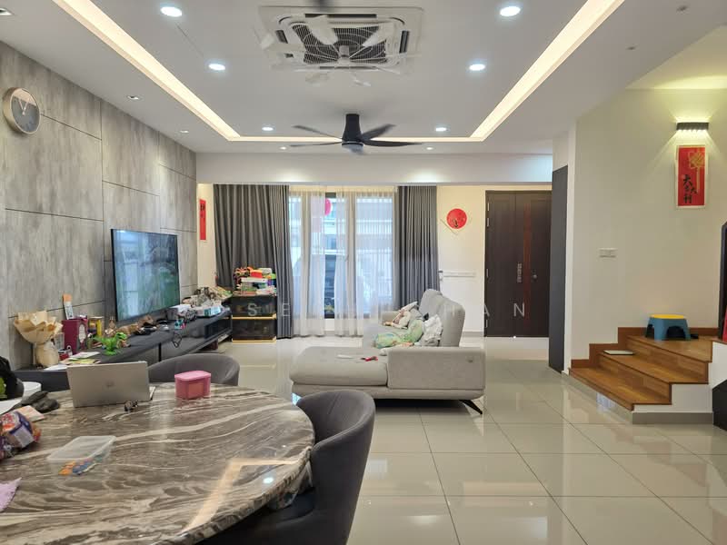 2-storey Terraced House for Sale in Bukit Raja (Selangor) - Joseph Chan - Living Room - PropertyGuru.com.my