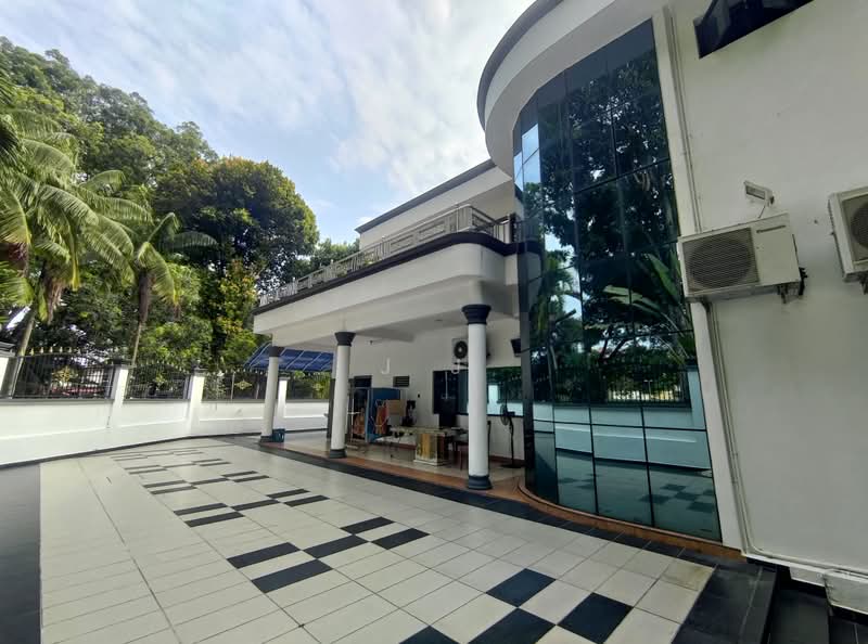 Semi-Detached House for Sale in Kota Kemuning (Shah Alam) - J J - PropertyGuru.com.my