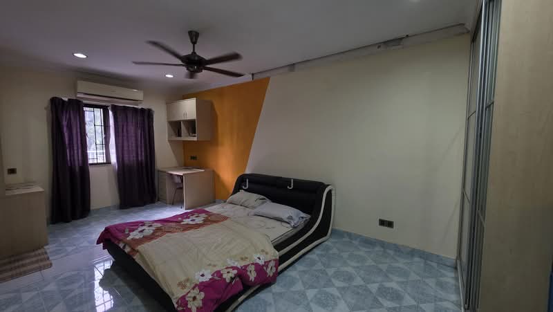 Semi-Detached House for Sale in Kota Kemuning (Shah Alam) - J J - PropertyGuru.com.my