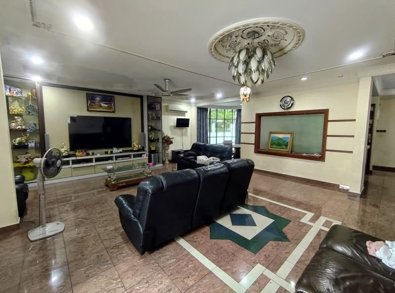 Semi-Detached House for Sale in Kota Kemuning (Shah Alam) - J J - PropertyGuru.com.my
