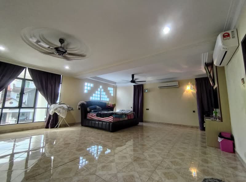 Semi-Detached House for Sale in Kota Kemuning (Shah Alam) - J J - PropertyGuru.com.my
