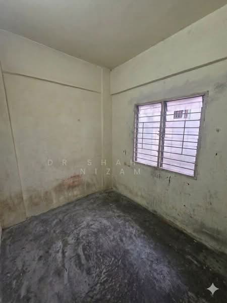 Rumah Flat untuk Dijual di Saujana Mawar - Dr Shahril Nizam - Interior - PropertyGuru.com.my