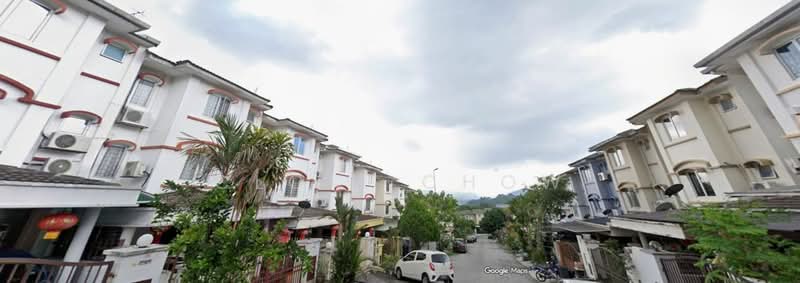 3-storey Terraced House for Sale in Taman Bukit Permata (Selayang) - Cloie Chow - Exterior - PropertyGuru.com.my