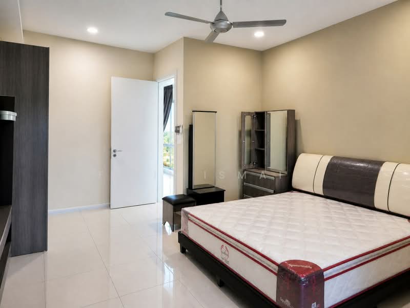 Rumah Teres 2 Tingkat untuk Dijual di Setia Eco Glades (Cyberjaya) - Fatin Ismail - Bedroom - PropertyGuru.com.my