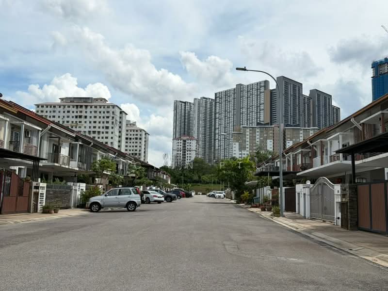 2-storey Terraced House for Sale in Bukit Jalil (Kuala Lumpur) - Chin PT - Exterior - PropertyGuru.com.my