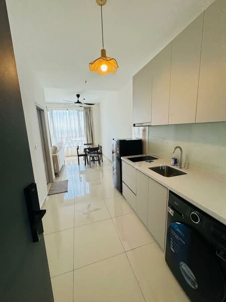 Service Residence for Rent at BeCentral @ i-City - Victoria Ng - Kitchen - PropertyGuru.com.my