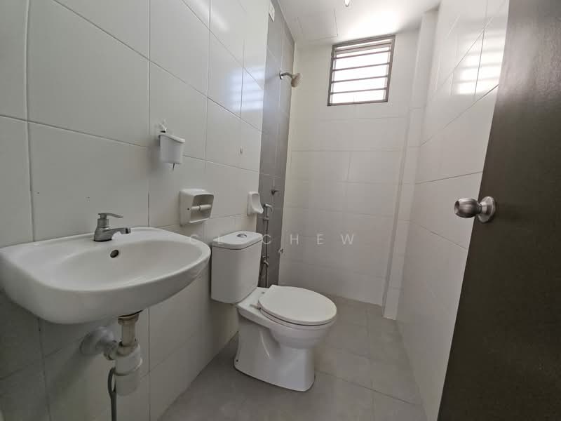 Apartment for Sale at Orchis Apartment - CL Chew - Bathroom - PropertyGuru.com.my