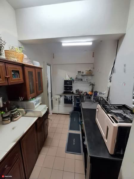 Townhouse for Sale in Batu 9 (Cheras) - Wai Ann Teng - Kitchen - PropertyGuru.com.my