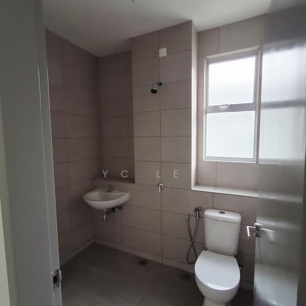 2-storey Terraced House for Sale in Amverton Hills (Sungai Buloh) - YC Lee - Bathroom - PropertyGuru.com.my