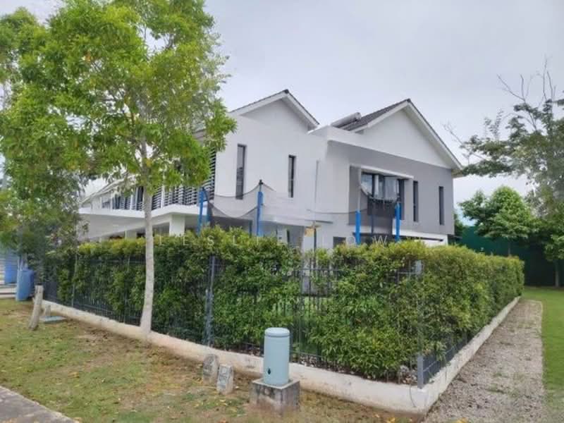 2-storey Terraced House for Sale in Telok Panglima Garang (Selangor) - Leslie Low - Exterior - PropertyGuru.com.my