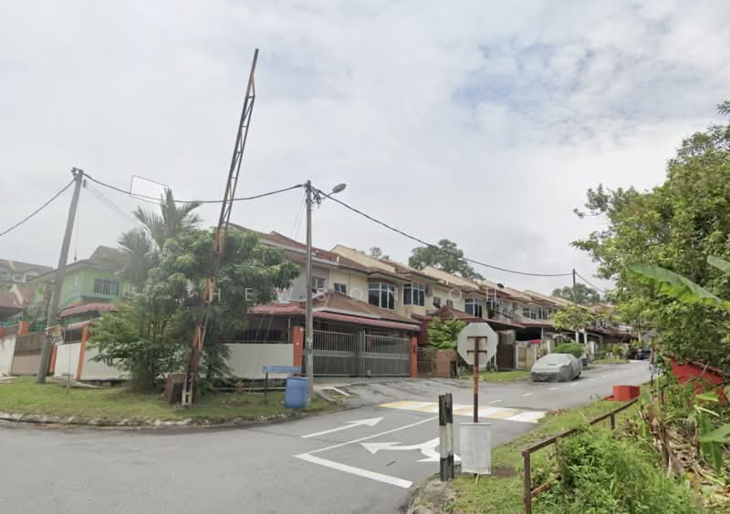 Rumah Teres untuk Dijual di Taman Kajang Perdana (Kajang) - Hewson Oh - Exterior - PropertyGuru.com.my