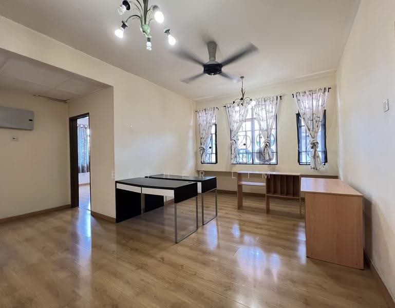 Semi-Detached House for Sale in Villa Damansara, Seksyen 4 (Kota Damansara) - Esther Lim - Study - PropertyGuru.com.my