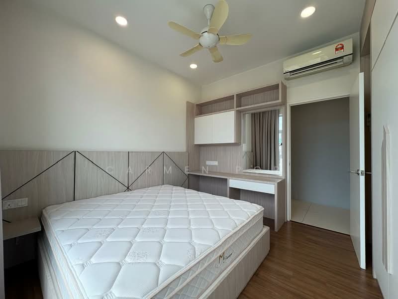 Kondominium untuk Disewa di Gurney Paragon - Carmen Por - Bedroom - PropertyGuru.com.my